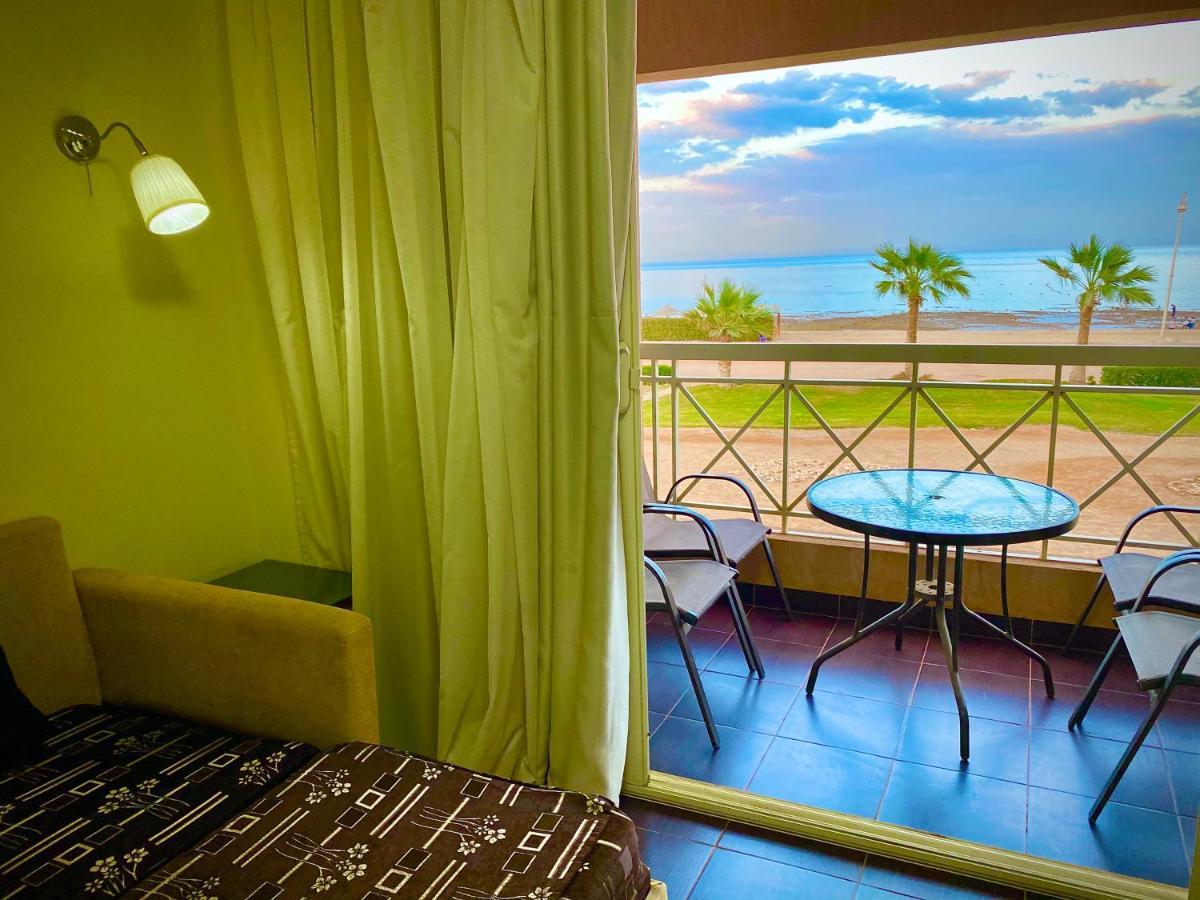 Porto South Beach Royal Sea View Families صف اول بحر مباشر Ain Suchna Exterior foto