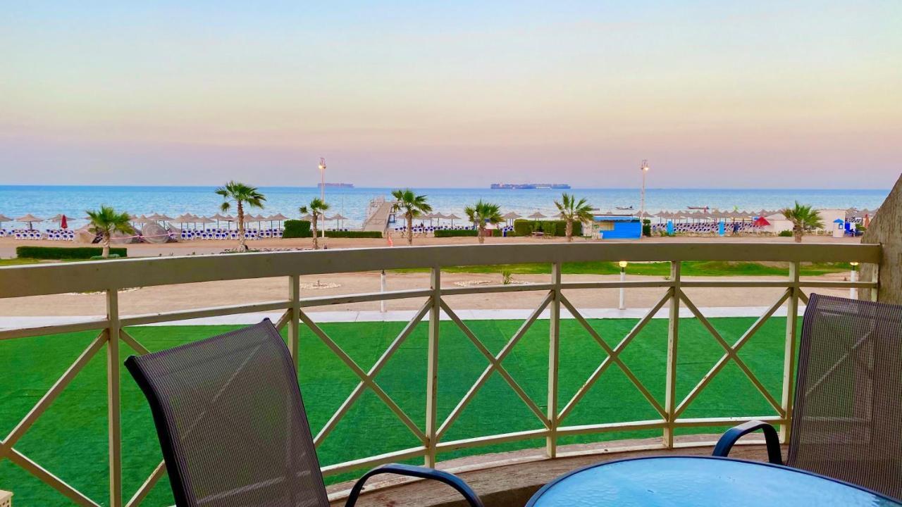 Porto South Beach Royal Sea View Families صف اول بحر مباشر Ain Suchna Exterior foto